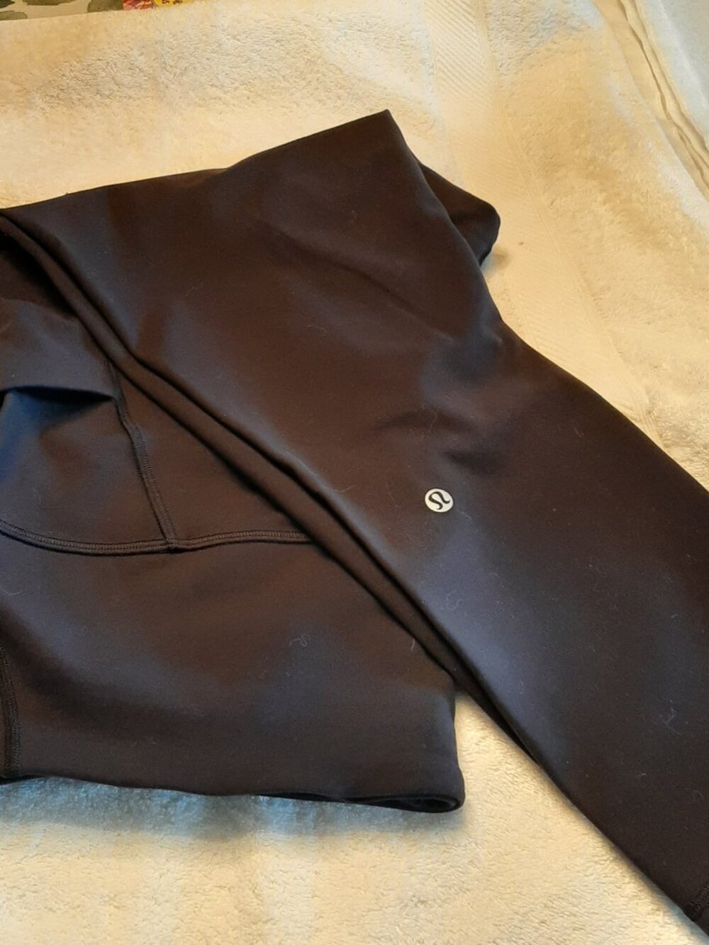 Lululemon Align High Rise crop leggings with pockets 23 inches